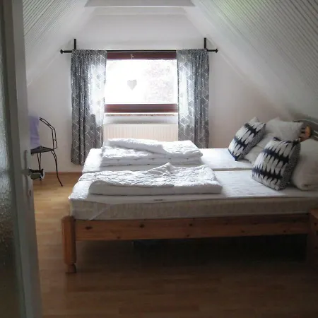 Aika Apartment *